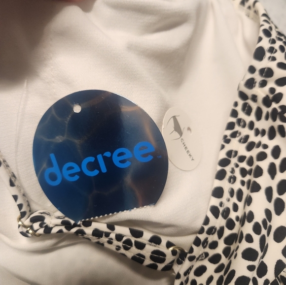 DECREE SIZE L. Women's Black and White One-Piece Swimsuit. - Picture 7 of 11